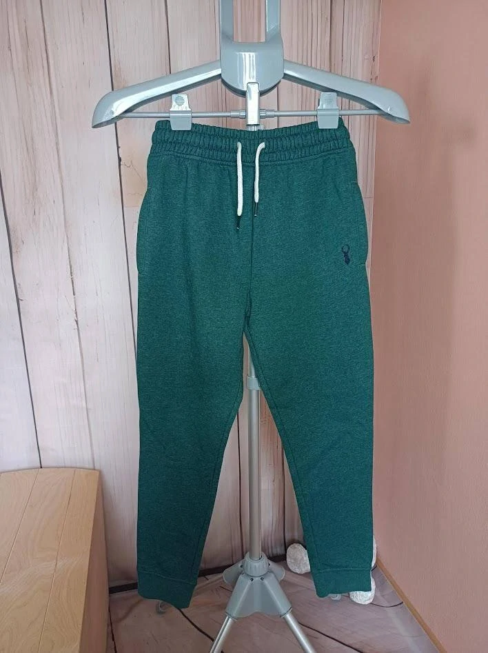 silnější tepláky - Next