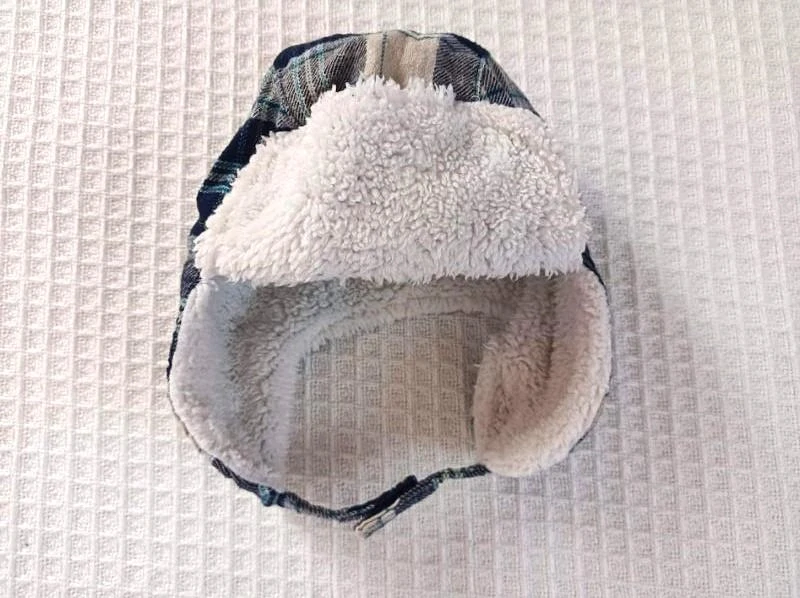 Dětská čepice ušanka – modrobéžová kostka, vel. 3–6 měsíců - Gymboree