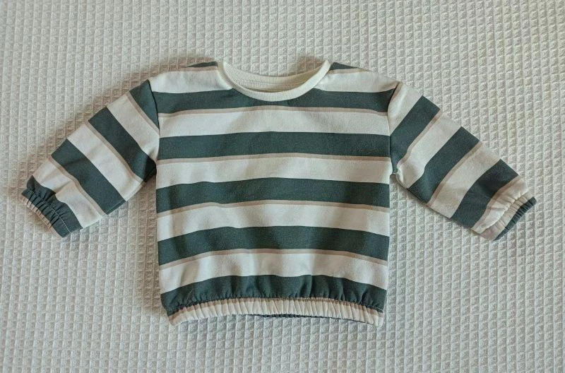 Chlapecká pruhovaná mikina – vel. 86 - Primark