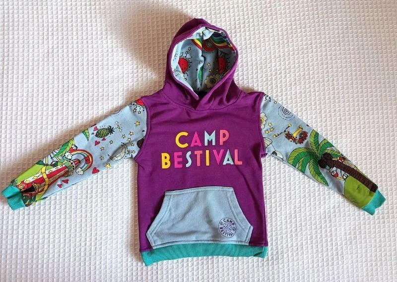 Dětská tepláková mikina klokanka, French terry, vel. 5–6 let - Camp Bestival