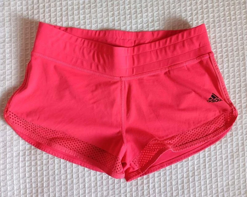 Sportovní kraťasy, korálově růžové, vel. S - Adidas 