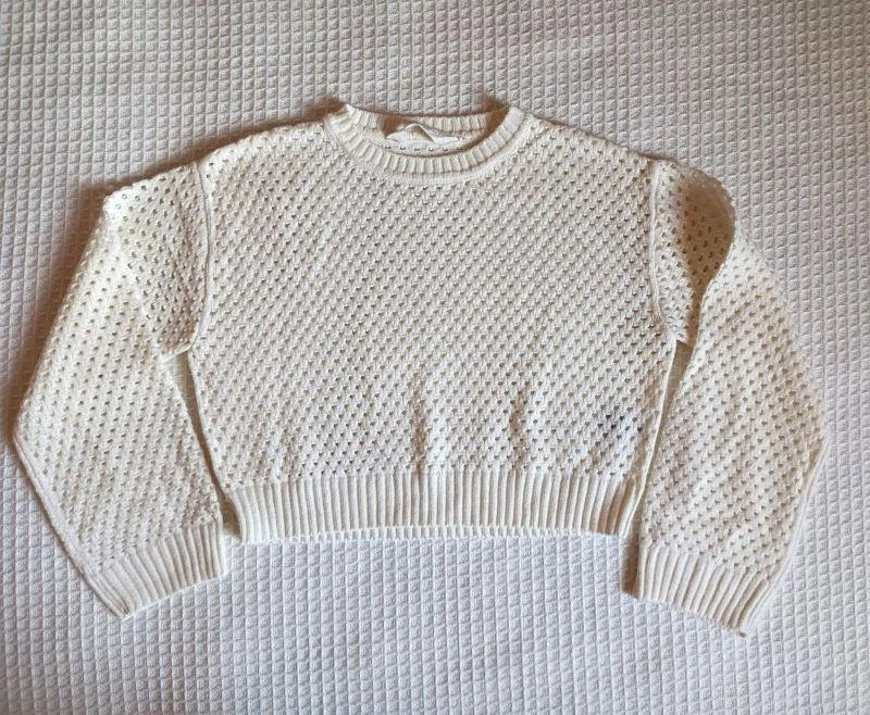 Dívčí děrovaný svetr, smetanový, vel. 158–164 - H&M