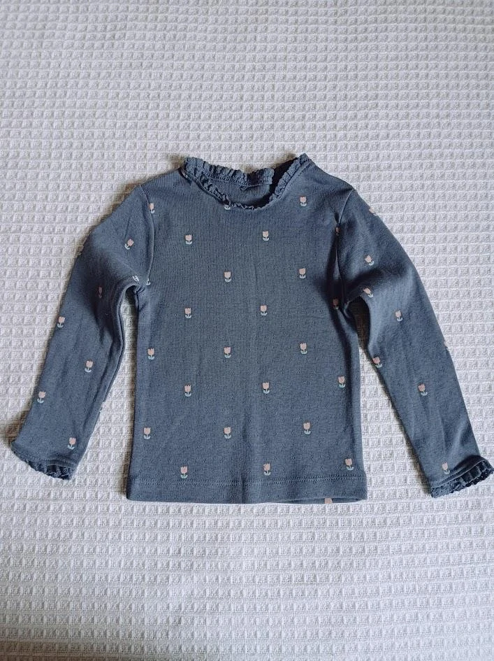 triko s dírkovaným vzorem - zn. George