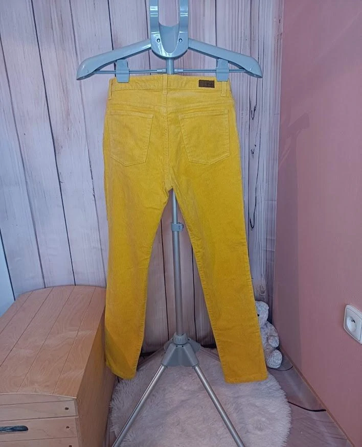žluté manšestráky - Ralph Lauren