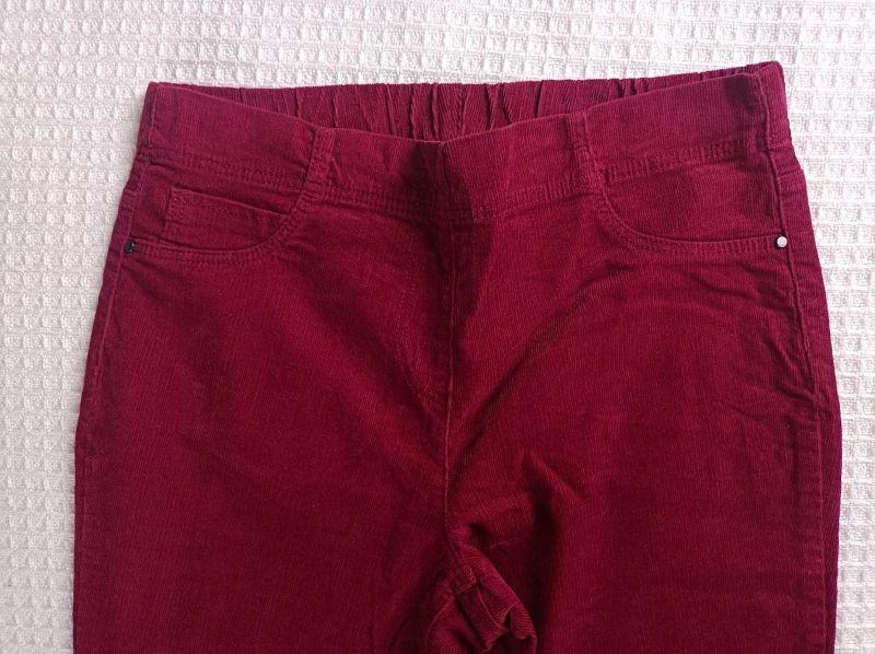 Vínové elastické manšestrové kalhoty, vel. 38 - George