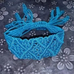 macramé náramek široký